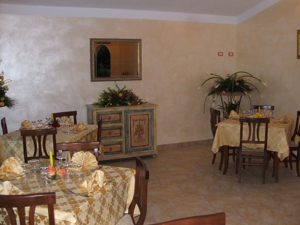 Hotel Lu Baroni بودوني المظهر الخارجي الصورة