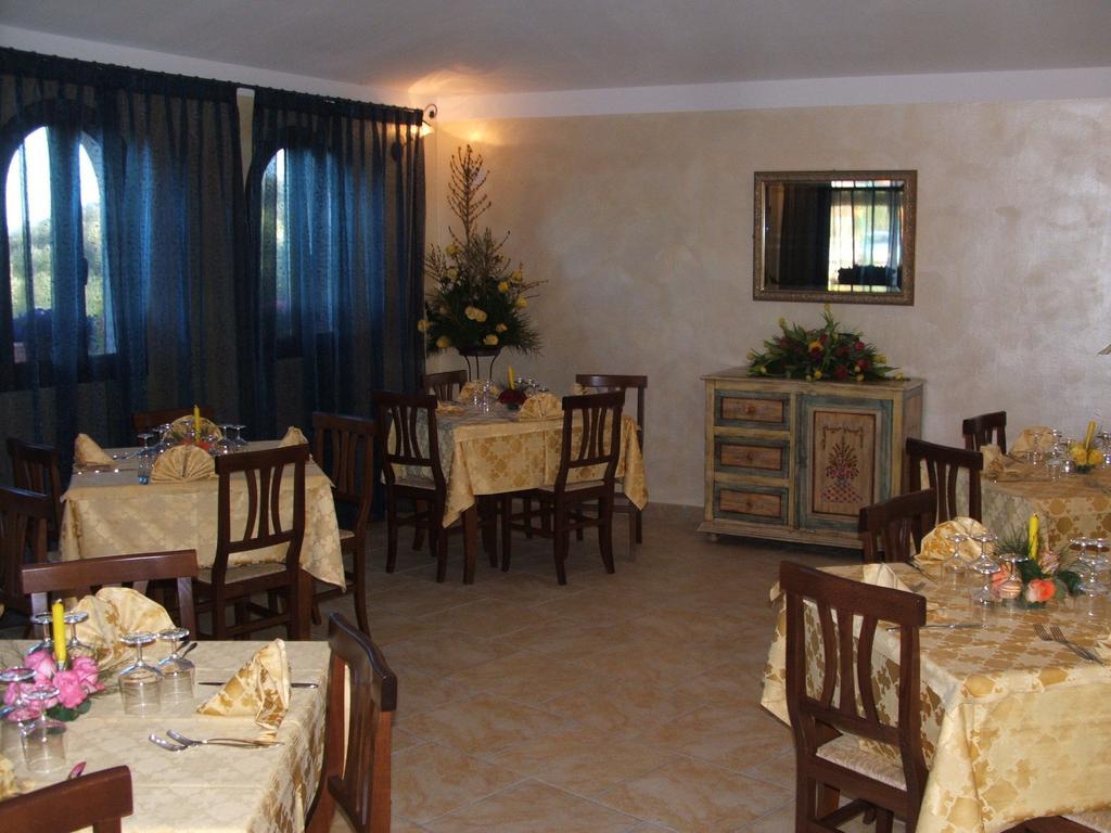 Hotel Lu Baroni بودوني المظهر الخارجي الصورة